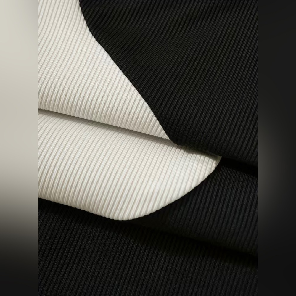 Yin & Yang Black & White 2 Tone Color Block Rib Knit Crop Top - Picture 4 of 7